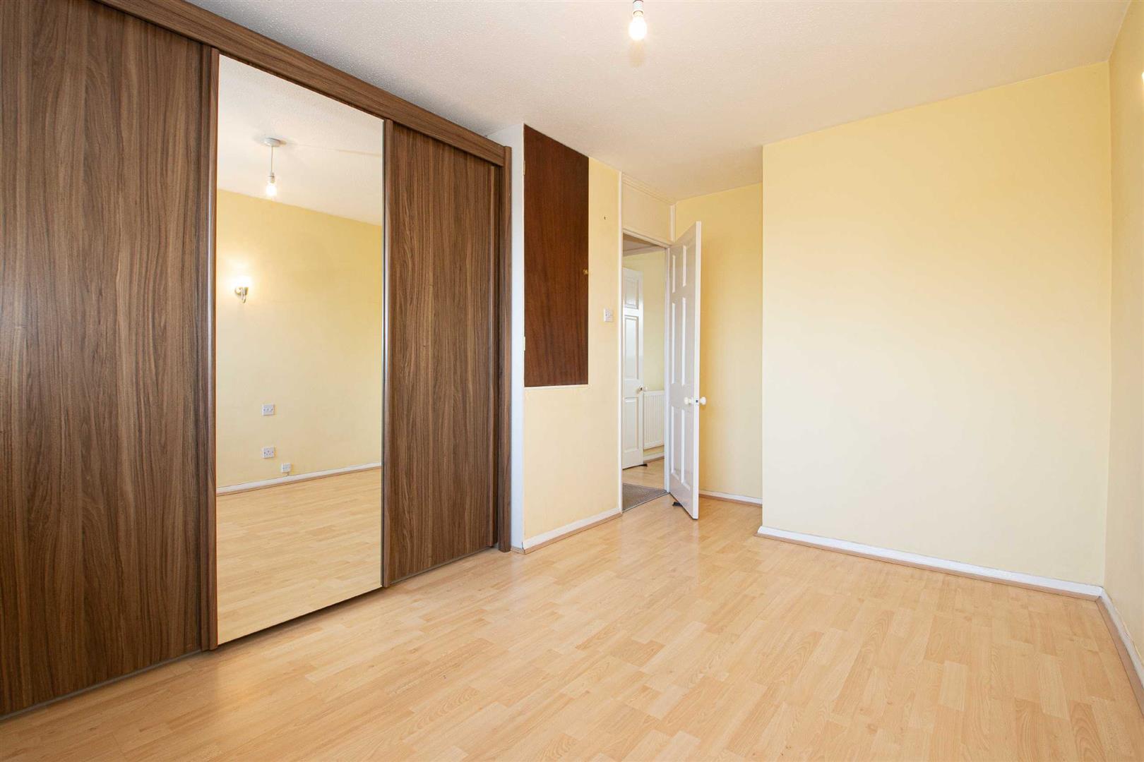 Favell Drive, Furzton, Milton Keynes